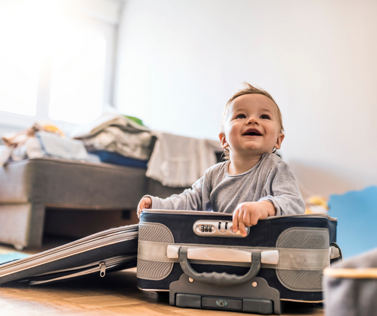 Les indispensables bébé pour les vols long-courrier