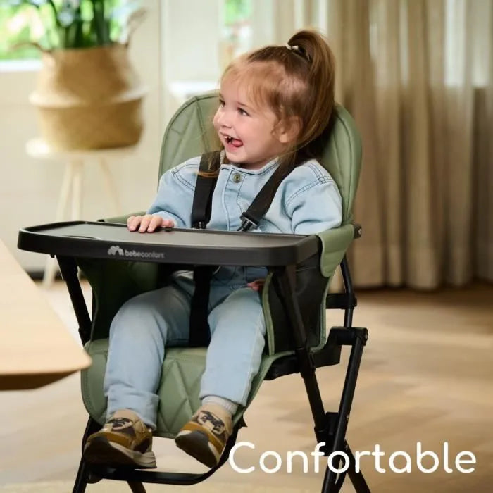 Stokke Hochstuhl mit Tablett